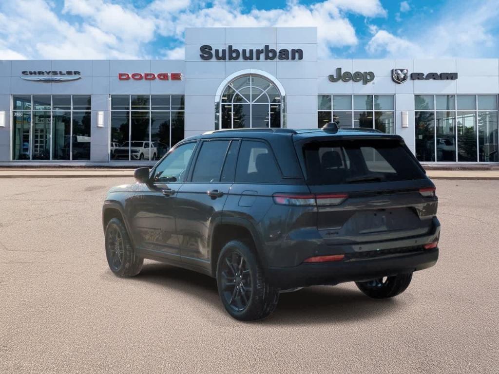 new 2025 Jeep Grand Cherokee car, priced at $44,308