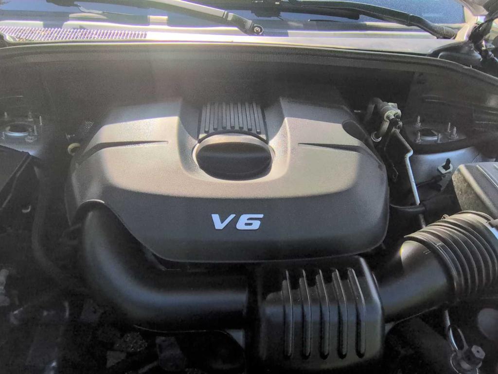 used 2014 Jeep Grand Cherokee car, priced at $6,800