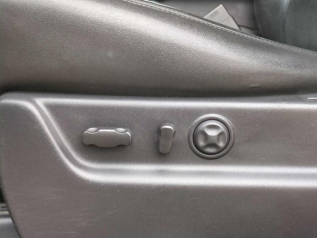 used 2013 Cadillac Escalade ESV car, priced at $9,579