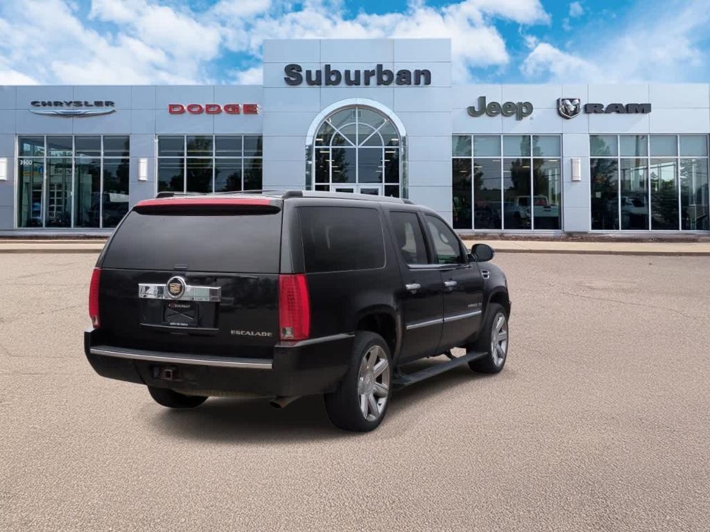 used 2013 Cadillac Escalade ESV car, priced at $9,579