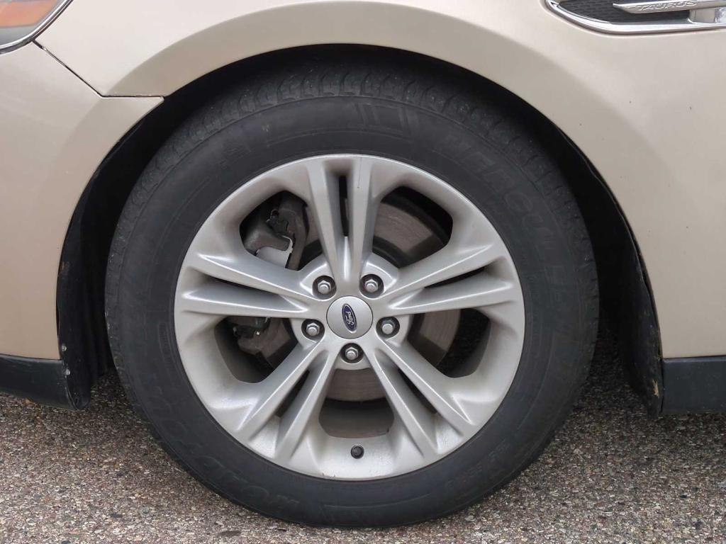 used 2017 Ford Taurus car, priced at $8,500