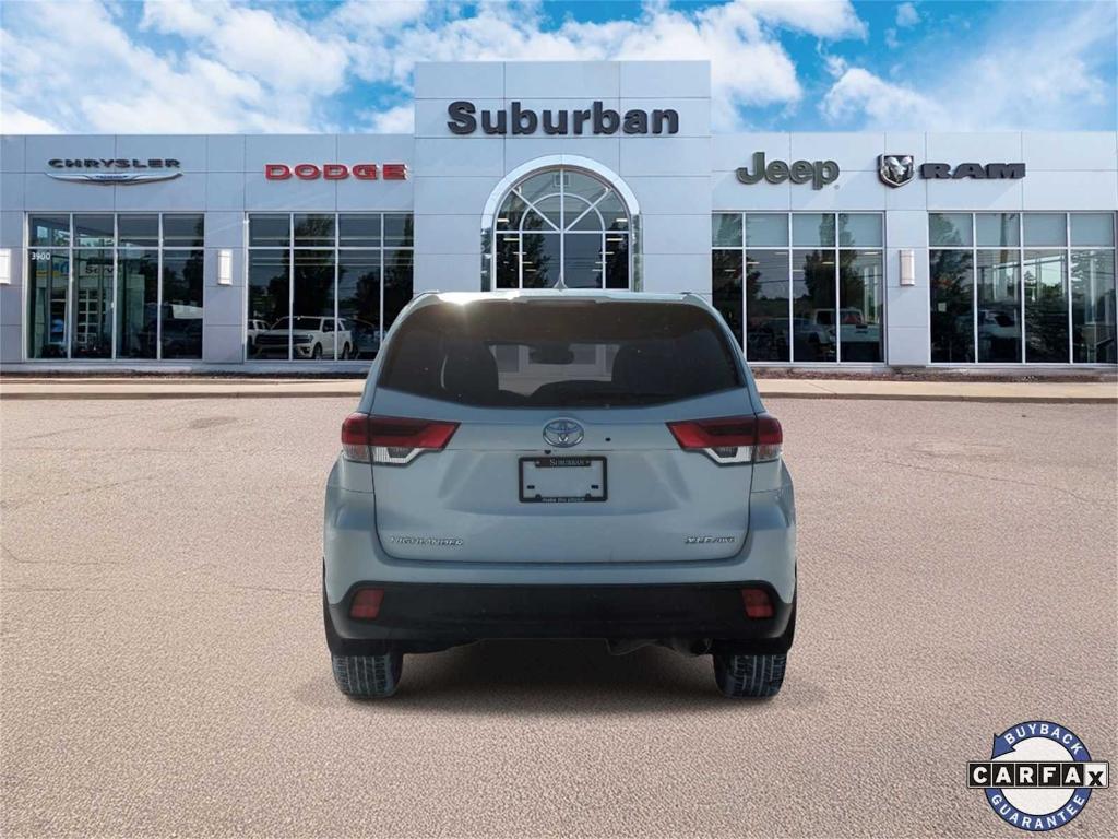 used 2019 Toyota Highlander car, priced at $24,865