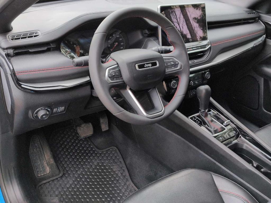 used 2025 Jeep Compass car, priced at $23,797