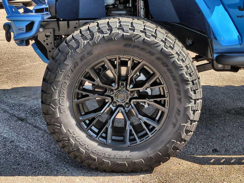 new 2025 Jeep Wrangler car, priced at $69,452