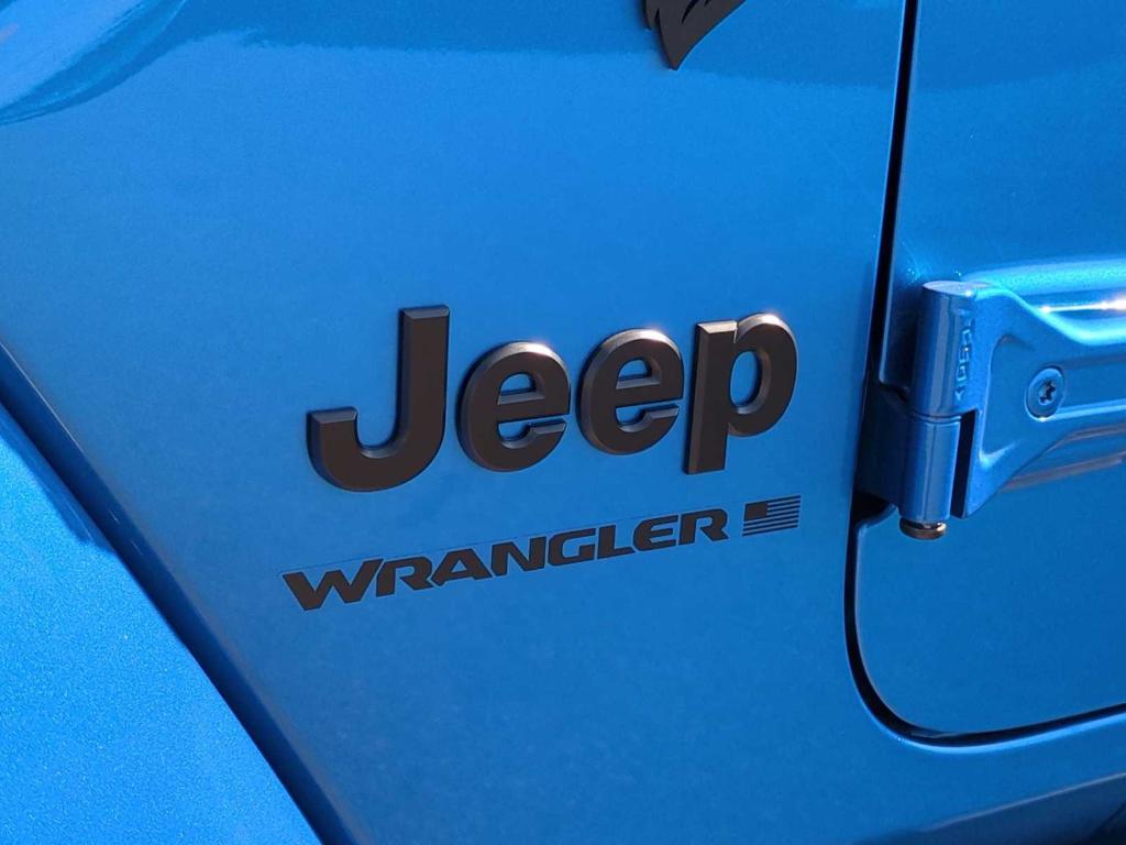 new 2025 Jeep Wrangler car, priced at $69,452