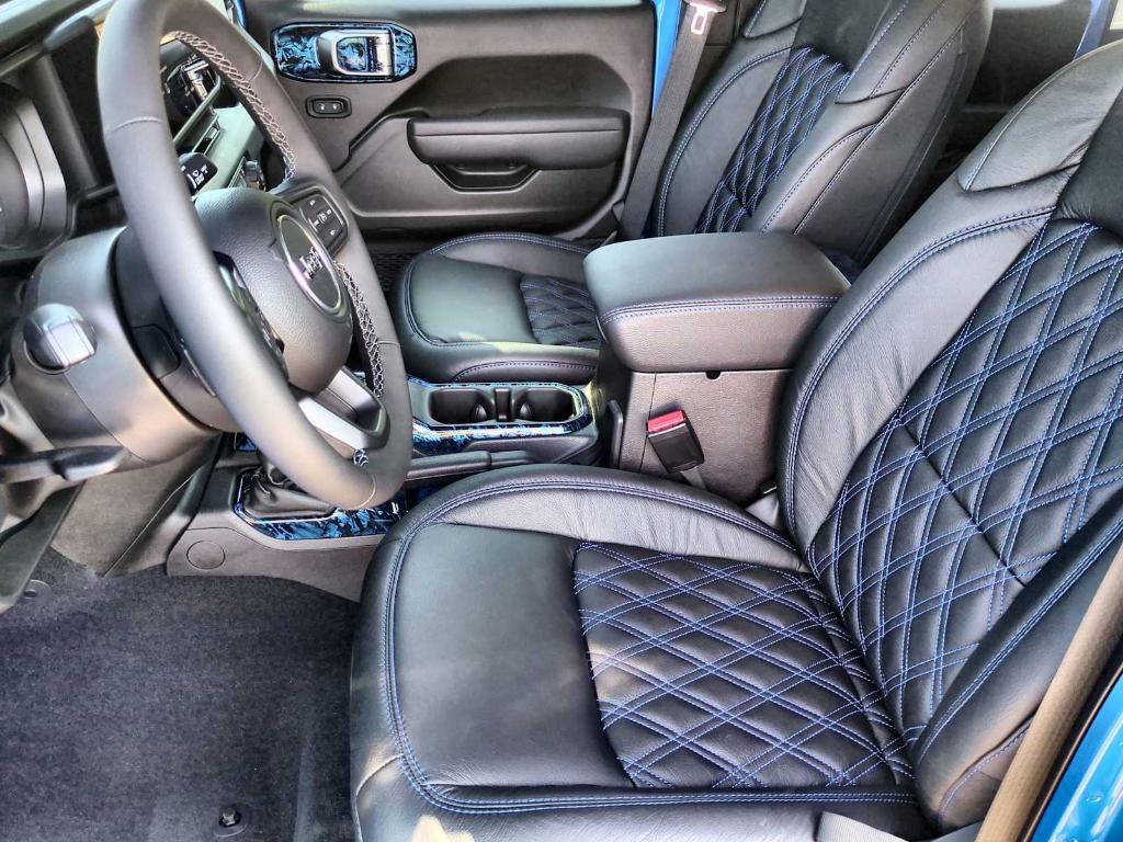 new 2025 Jeep Wrangler car, priced at $69,452