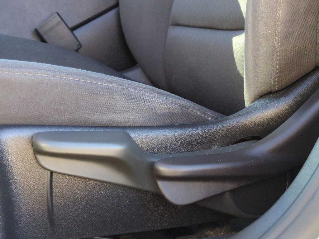 used 2020 Chevrolet Malibu car, priced at $9,990