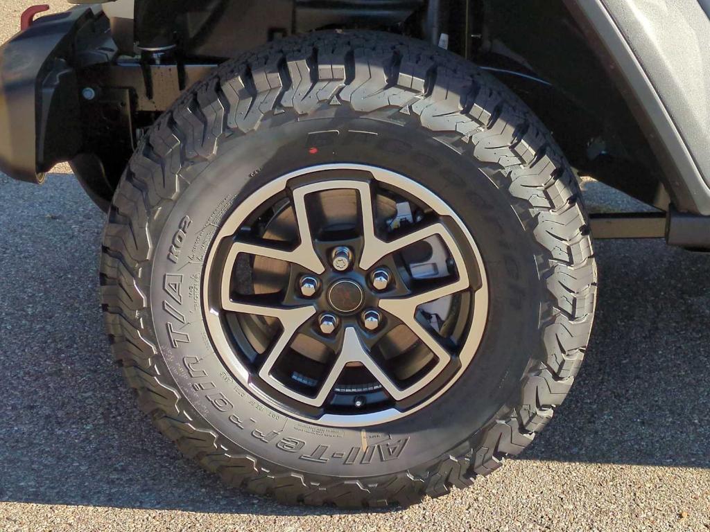 new 2026 Jeep Wrangler car, priced at $48,480