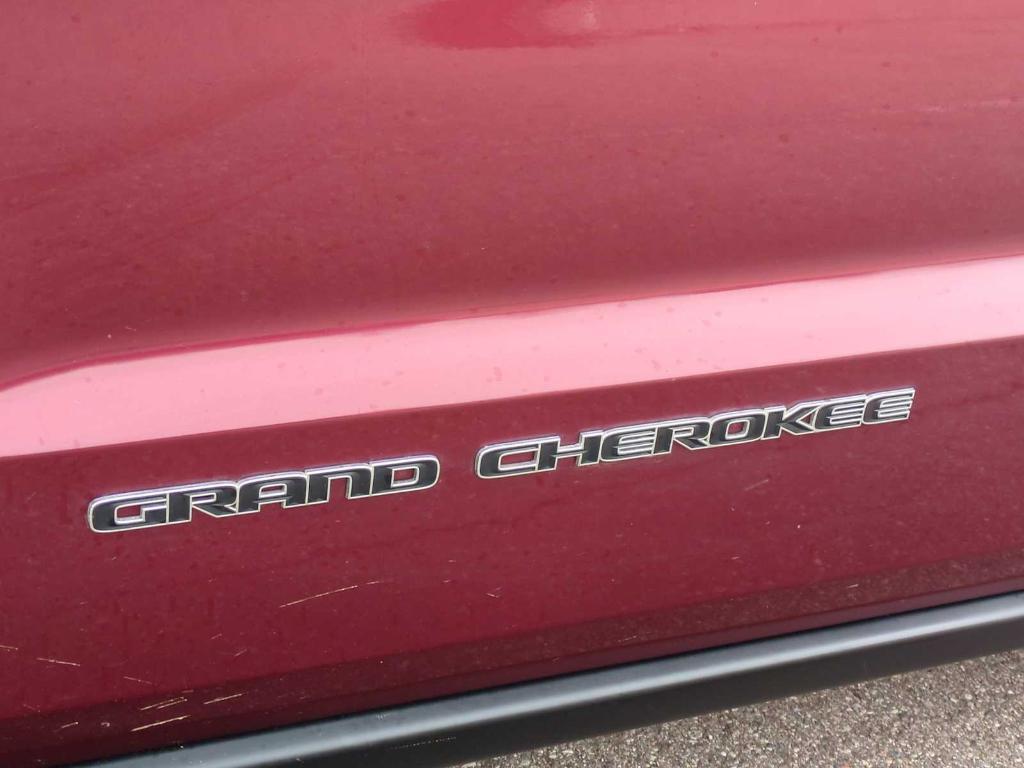 used 2019 Jeep Grand Cherokee car, priced at $15,990