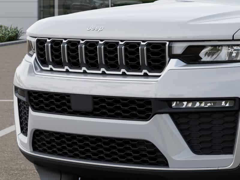 new 2026 Jeep Grand Cherokee car, priced at $40,926
