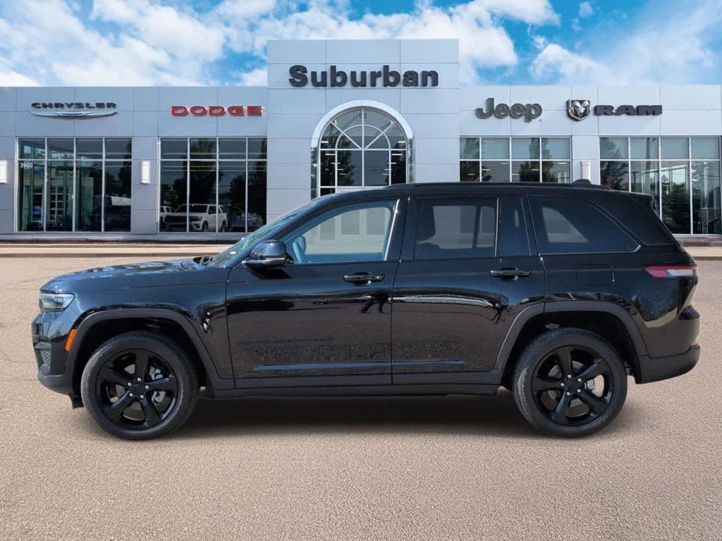 used 2024 Jeep Grand Cherokee car, priced at $33,495