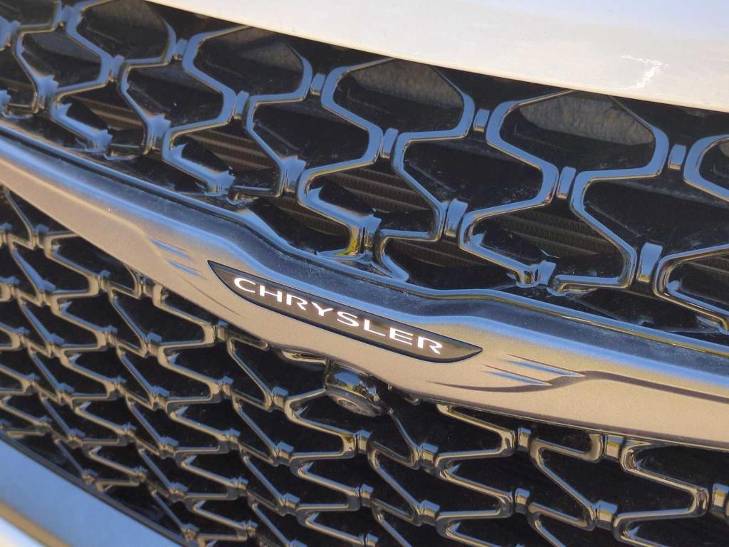 new 2026 Chrysler Pacifica car, priced at $39,160