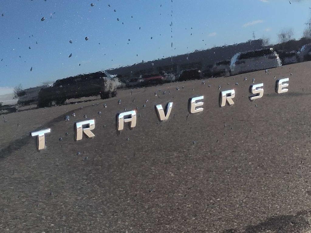 used 2019 Chevrolet Traverse car, priced at $19,621