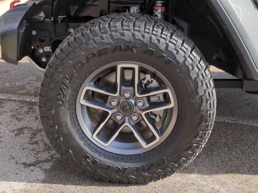 used 2024 Jeep Gladiator car, priced at $41,990