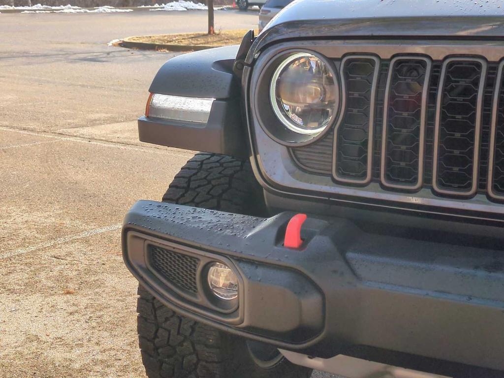 used 2024 Jeep Gladiator car, priced at $41,990