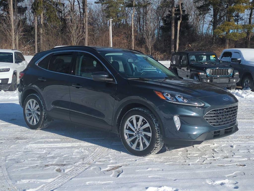 used 2022 Ford Escape car, priced at $18,495