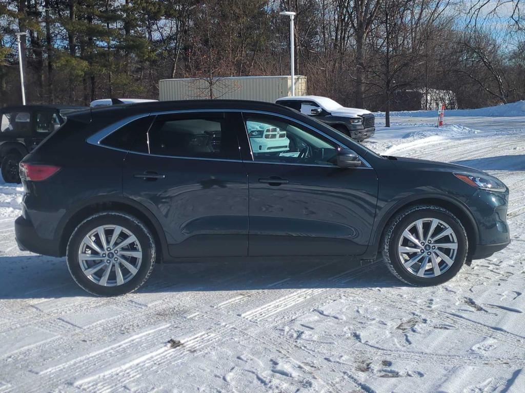 used 2022 Ford Escape car, priced at $18,495