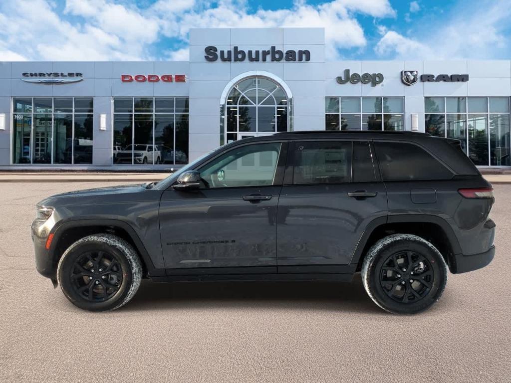 new 2026 Jeep Grand Cherokee car, priced at $42,996