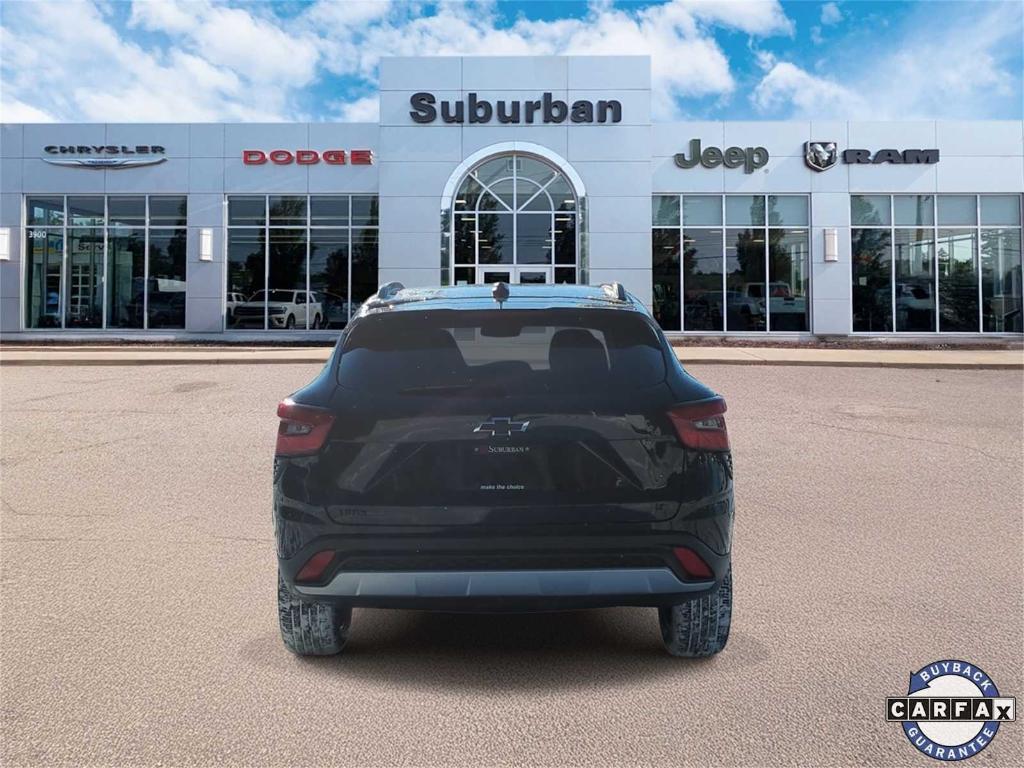 used 2025 Chevrolet Trax car, priced at $20,853