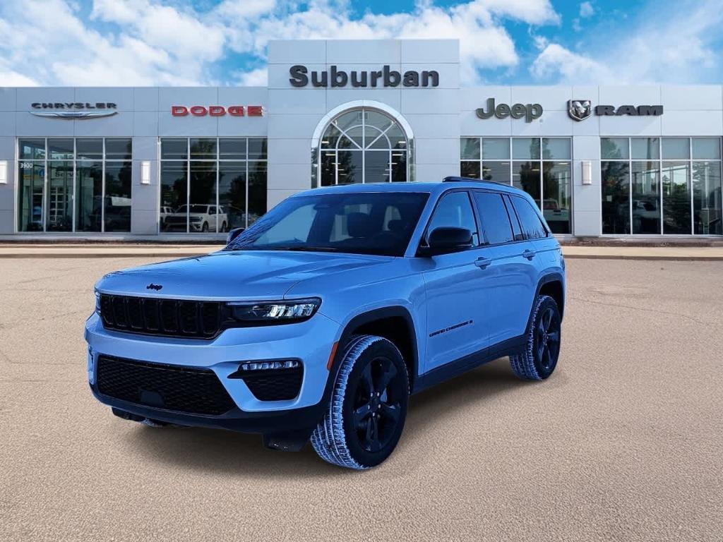 used 2025 Jeep Grand Cherokee car, priced at $44,495