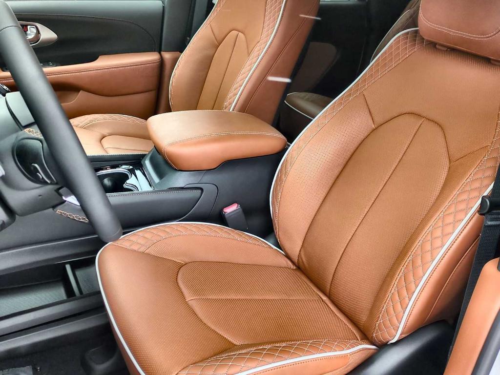 new 2026 Chrysler Pacifica car, priced at $48,559