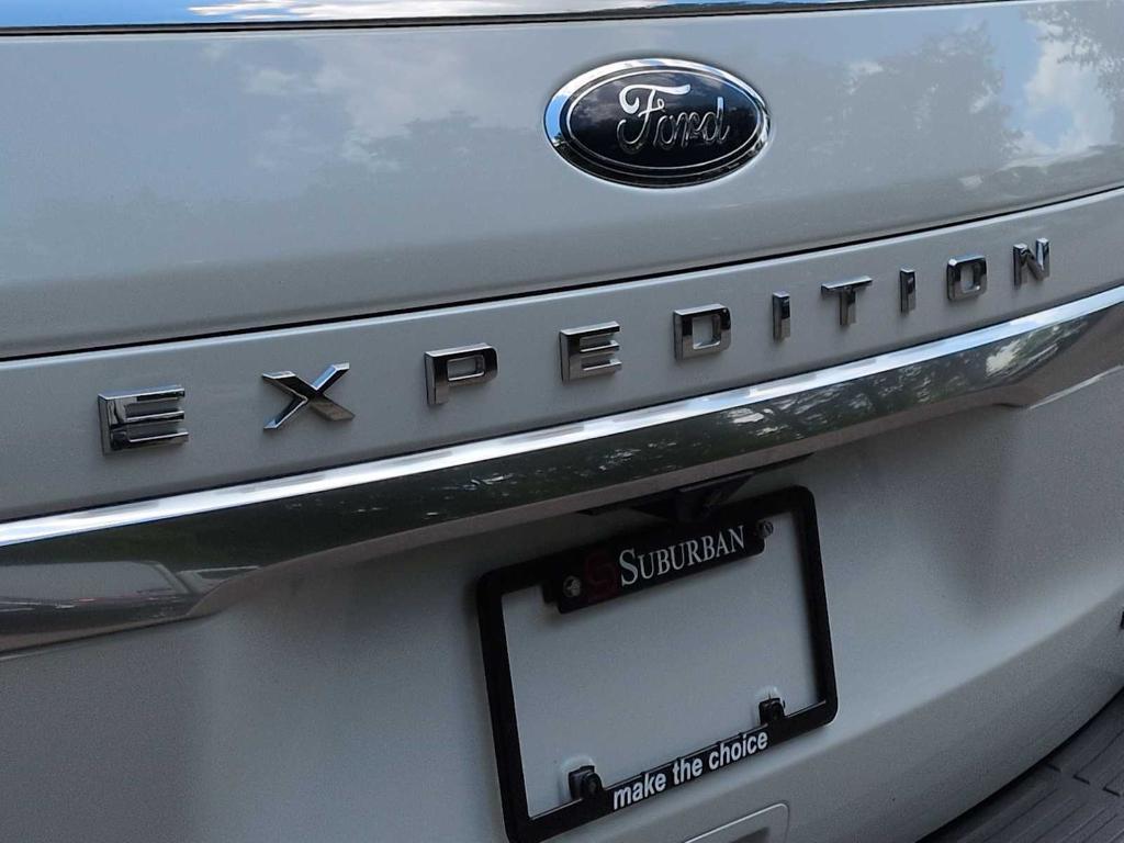used 2022 Ford Expedition Max car, priced at $43,039