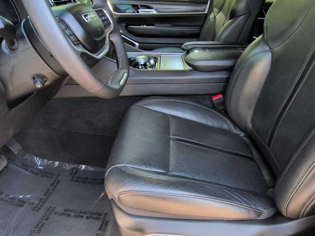 used 2024 Jeep Wagoneer car, priced at $42,077