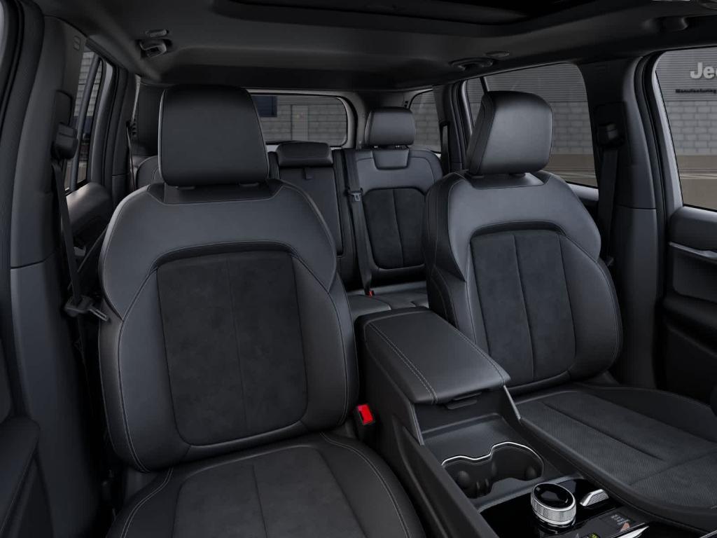 new 2026 Jeep Grand Cherokee car, priced at $45,015