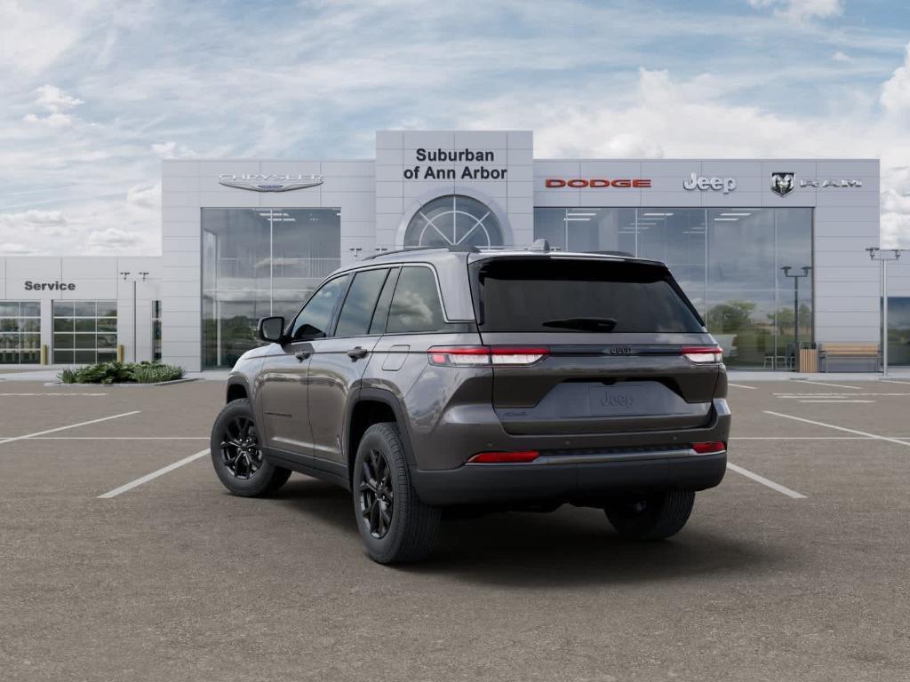 new 2026 Jeep Grand Cherokee car, priced at $45,015