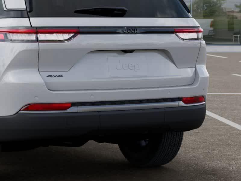 new 2026 Jeep Grand Cherokee car, priced at $41,779