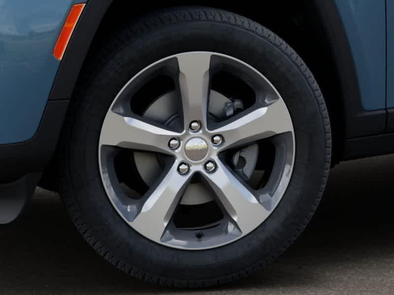 new 2026 Jeep Grand Cherokee car, priced at $44,015