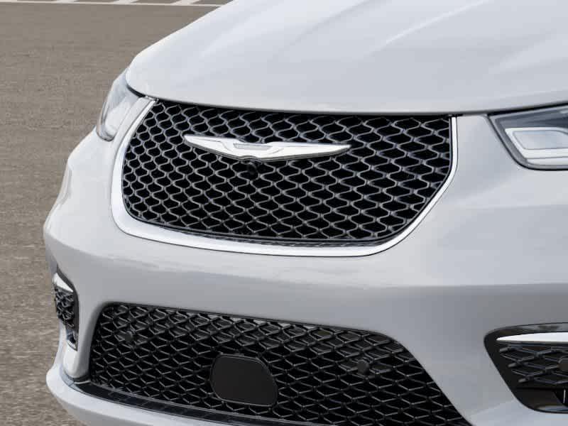 new 2026 Chrysler Pacifica car, priced at $44,440