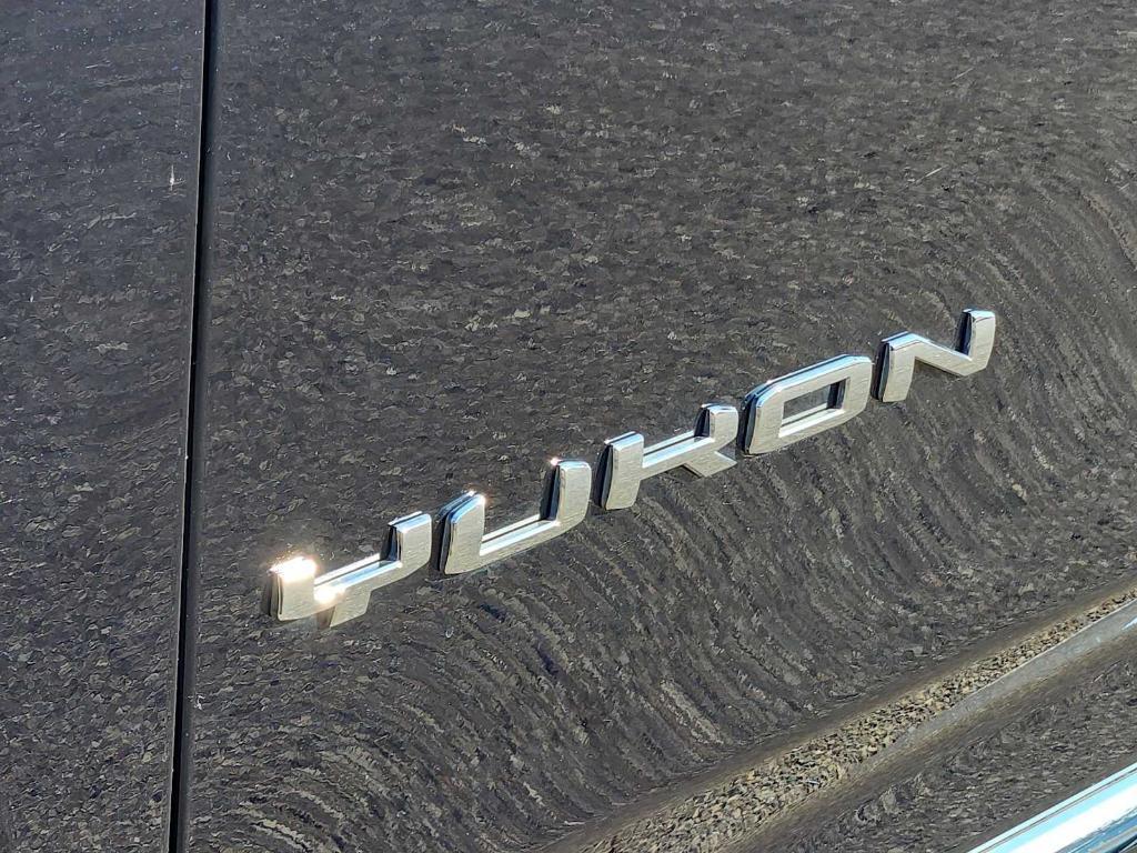 used 2023 GMC Yukon XL car, priced at $56,125