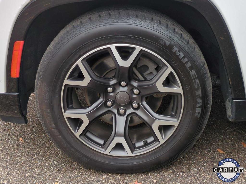 used 2024 Jeep Wagoneer L car, priced at $37,690