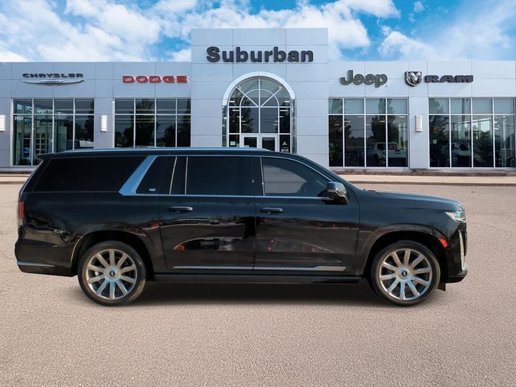 used 2023 Cadillac Escalade ESV car, priced at $58,885