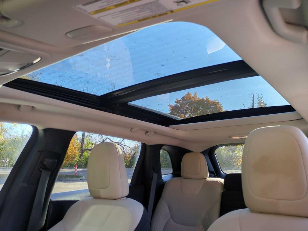 used 2016 Jeep Cherokee car, priced at $6,488