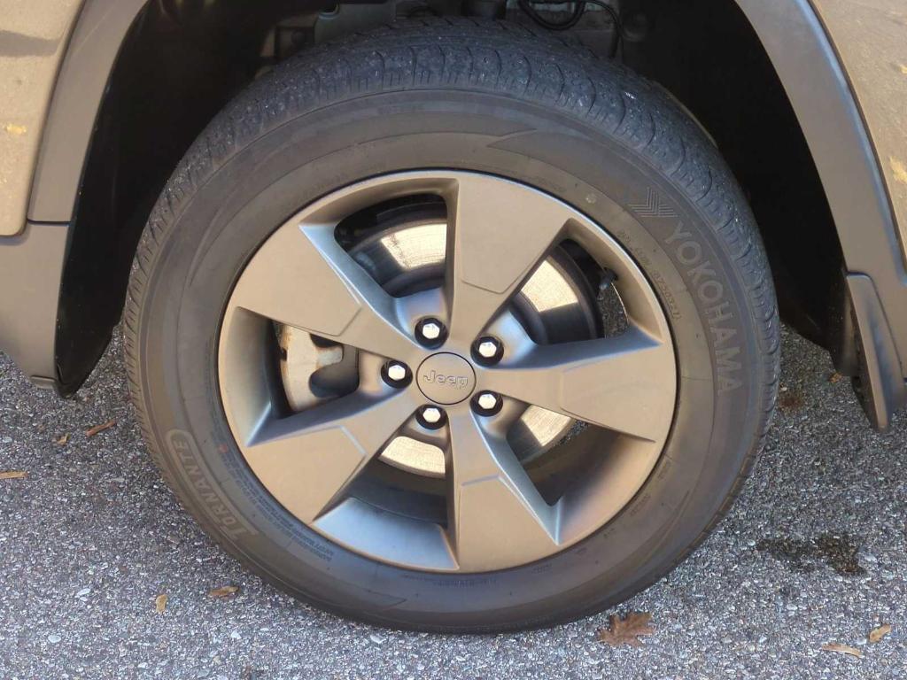 used 2016 Jeep Cherokee car, priced at $6,488