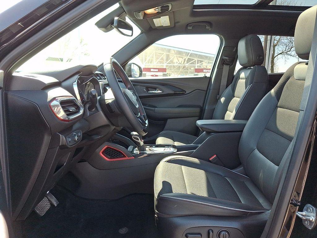 used 2021 Chevrolet TrailBlazer car, priced at $23,597