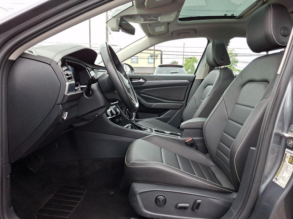 used 2024 Volkswagen Jetta car, priced at $20,303