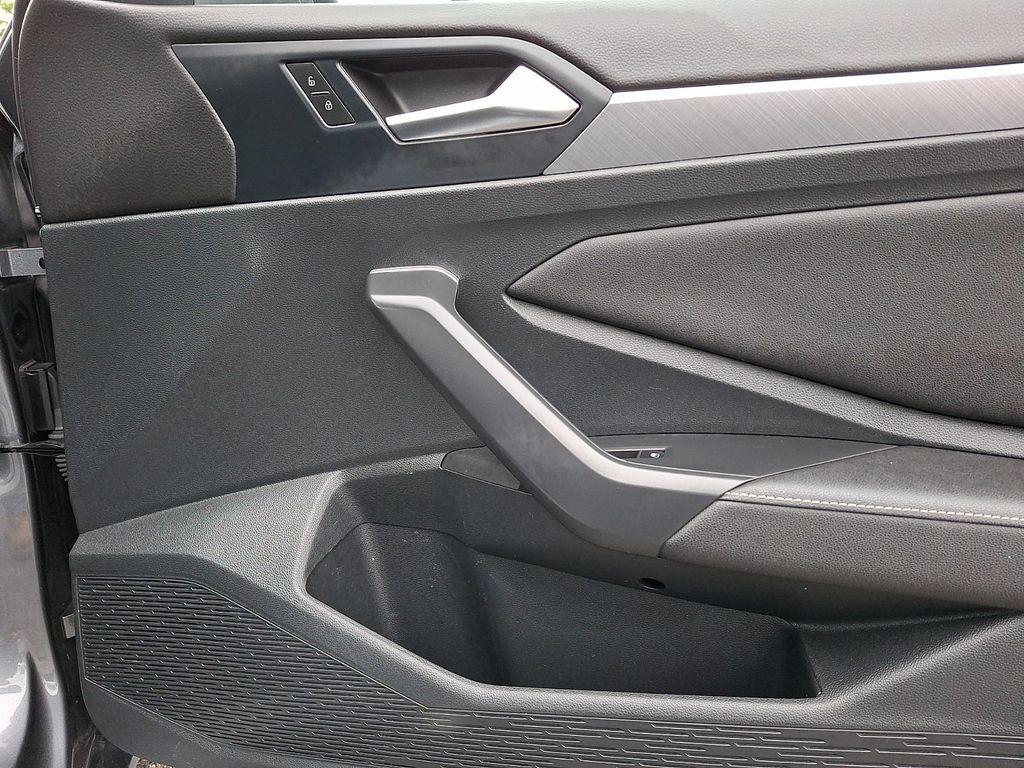 used 2024 Volkswagen Jetta car, priced at $20,303