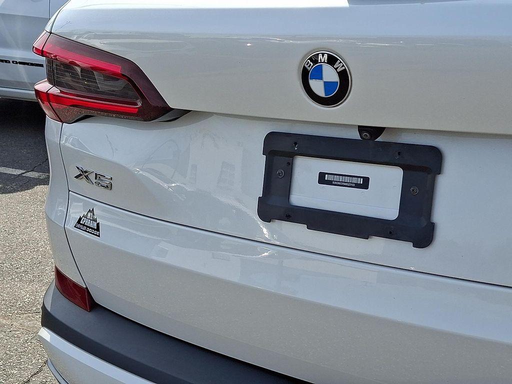 used 2021 BMW X5 car, priced at $37,652