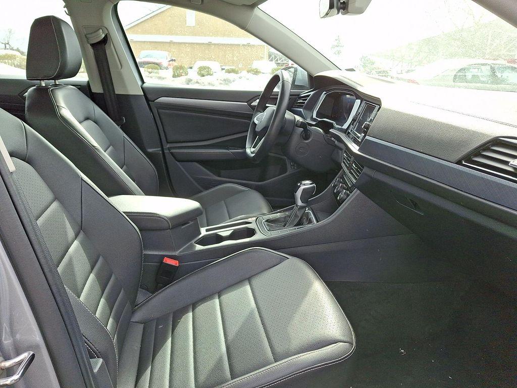 used 2024 Volkswagen Jetta car, priced at $19,956