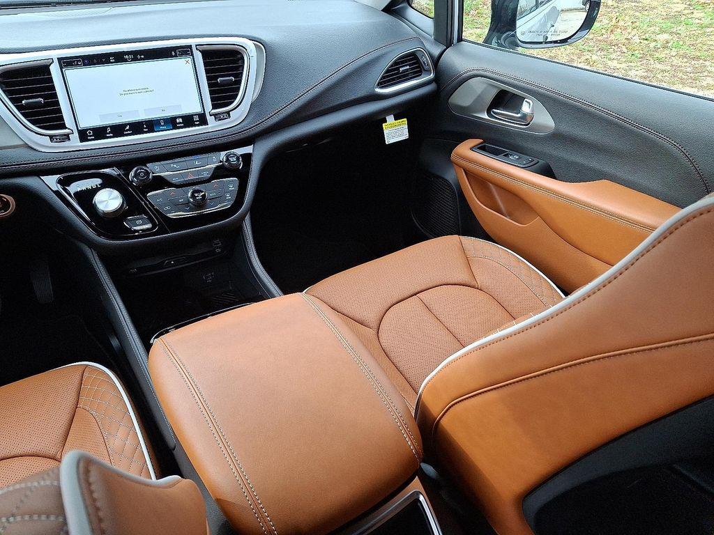 new 2026 Chrysler Pacifica car, priced at $56,441