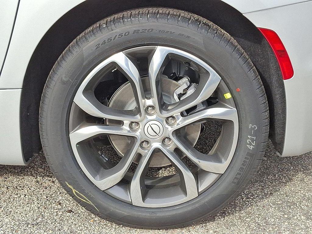 new 2026 Chrysler Pacifica car, priced at $56,441