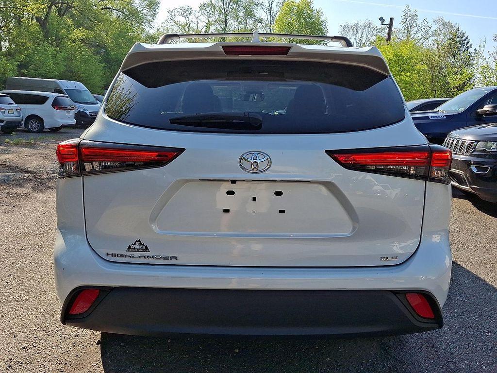 used 2023 Toyota Highlander car, priced at $35,754