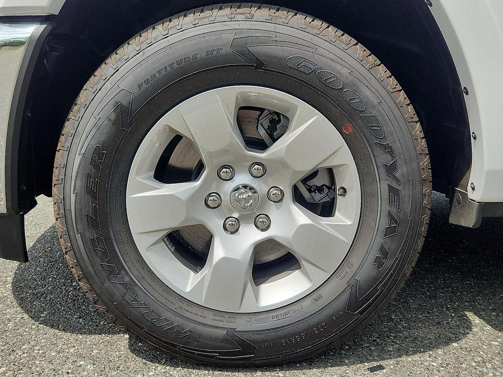 new 2025 Ram 1500 car, priced at $53,897