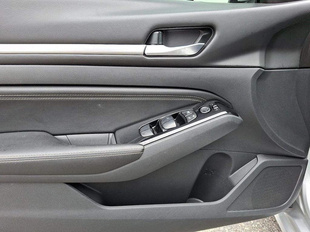 used 2021 Nissan Altima car, priced at $19,351