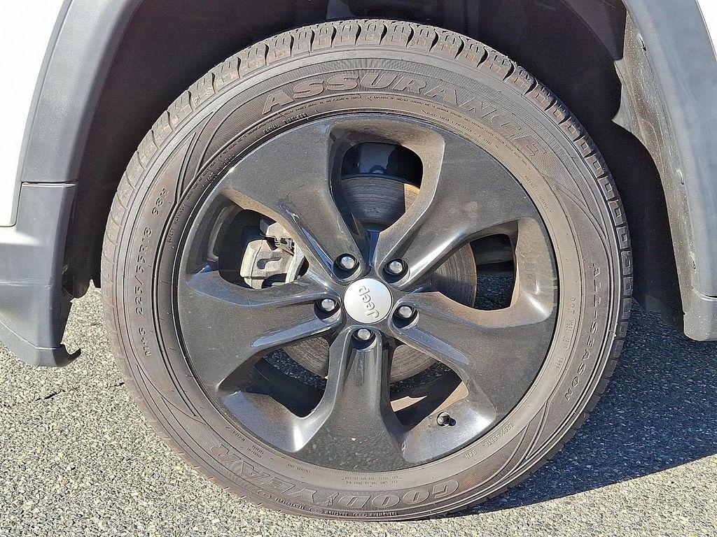 used 2021 Jeep Compass car, priced at $18,094