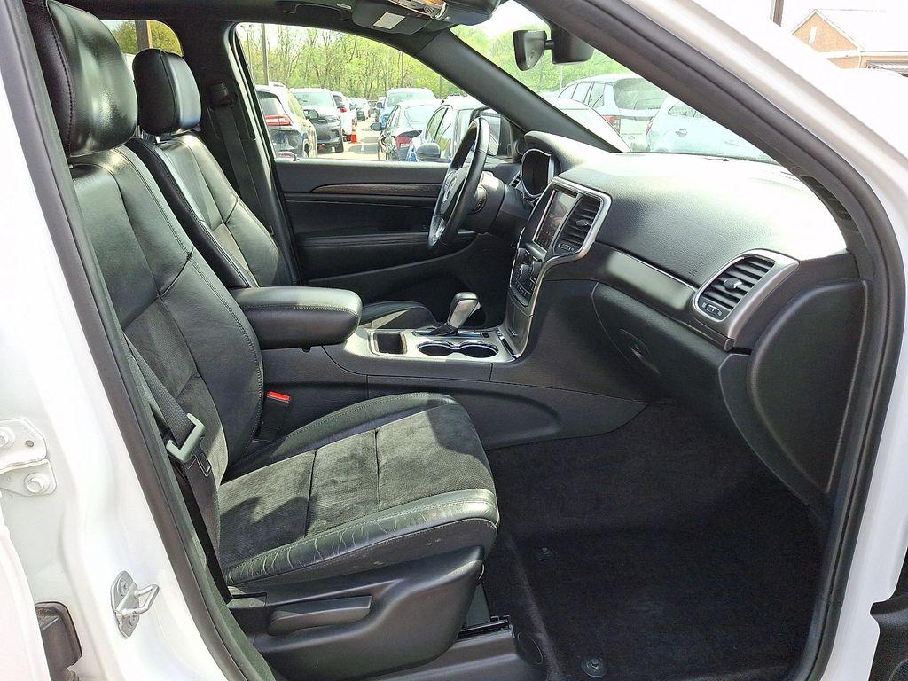 used 2018 Jeep Grand Cherokee car, priced at $19,341
