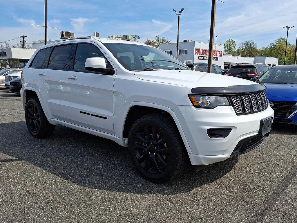 used 2018 Jeep Grand Cherokee car, priced at $19,341